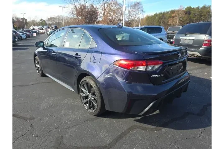 $25312 : Toyota Corolla Hybrid 2025 S image 6
