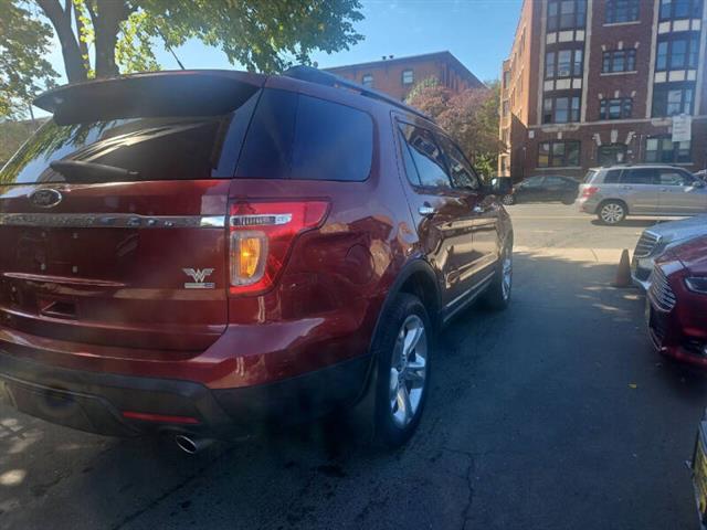 $11999 : 2014 Explorer Limited image 6