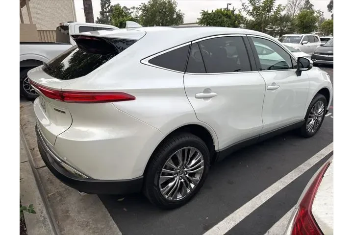 $37995 : Toyota Venza 2024 AWD Limite image 3