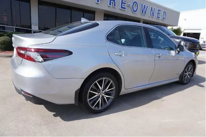 $30988 : Toyota Camry 2024 AWD XLE 4d image 6