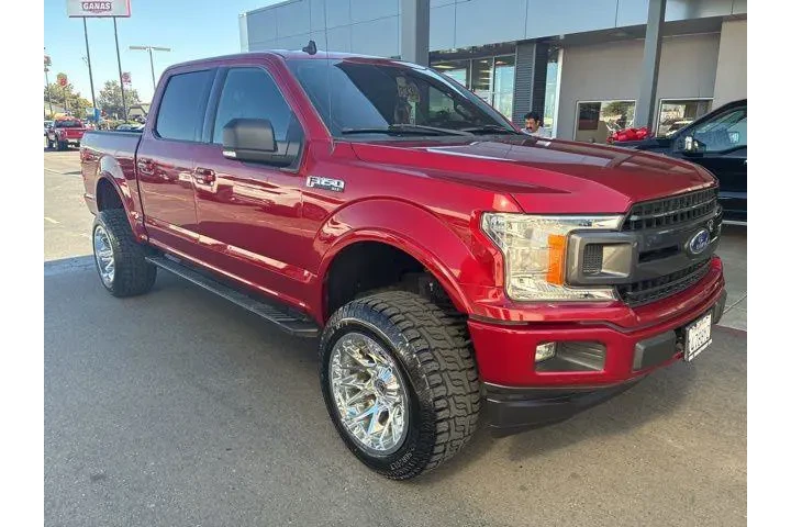 $31900 : Ford F-150 2019 4x2 XLT 4dr image 1