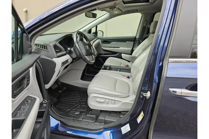 $17499 : 2018 Odyssey EX-L w/Navi w/RES image 9