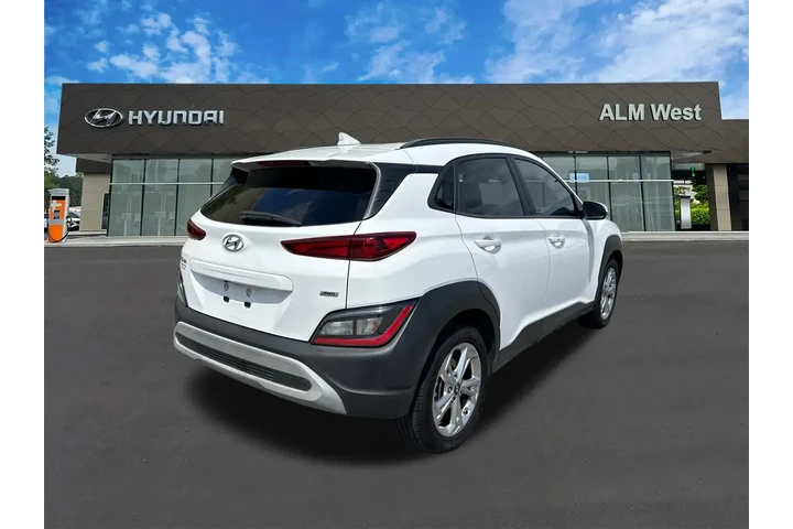 $18720 : Hyundai KONA 2023 AWD SEL 4d image 5