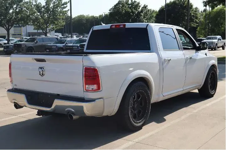 $23995 : Ram 1500 2017 4x2 Laramie 4d image 3