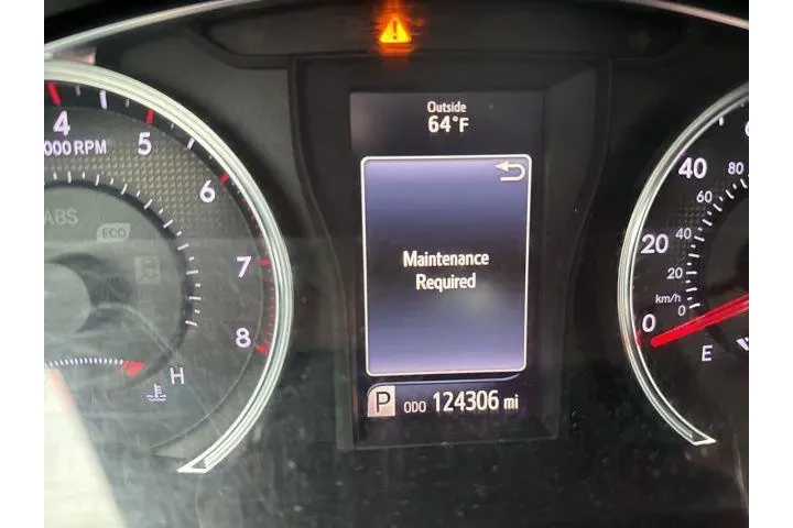 $12996 : Toyota Camry 2017 SE 4dr Sed image 2