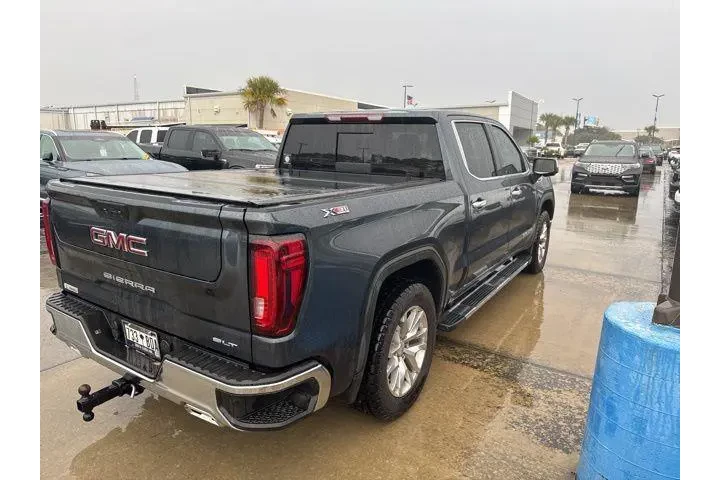 $35775 : GMC Sierra 1500 2021 4x4 SLT image 3