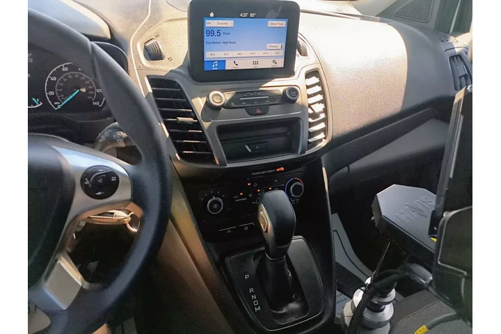 $19995 : 2019 FORD TRANSIT CONNECT CAR image 5