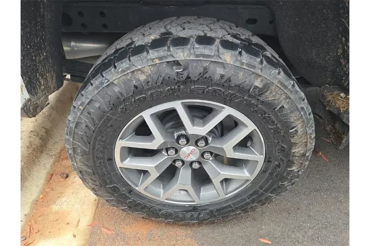 $31000 : GMC Canyon 2022 4x4 AT4 4dr image 5