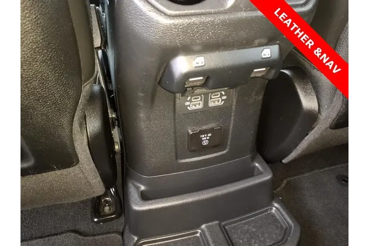 $33501 : Jeep Wrangler Unlimited 2022 image 10