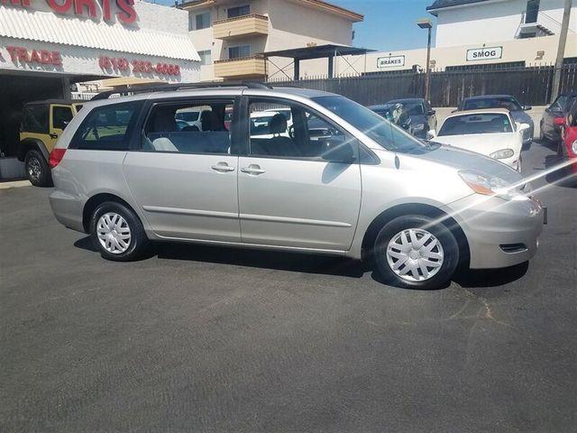 $9695 : 2010 Sienna image 4