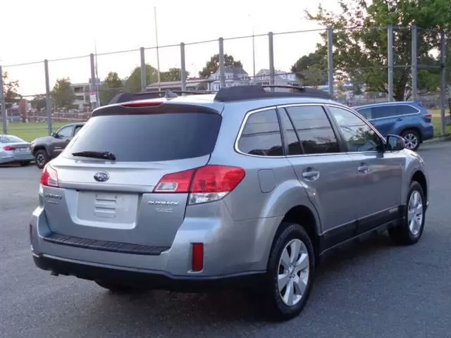 $8450 : 2011 Outback 2.5i Limited image 8