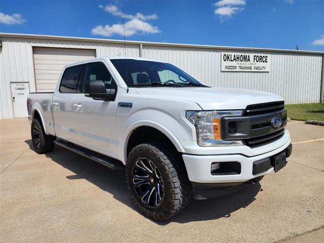 $26998 : 2018 F150 image 3