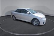 $15400 : PRE-OWNED 2013 TOYOTA CAMRY LE thumbnail