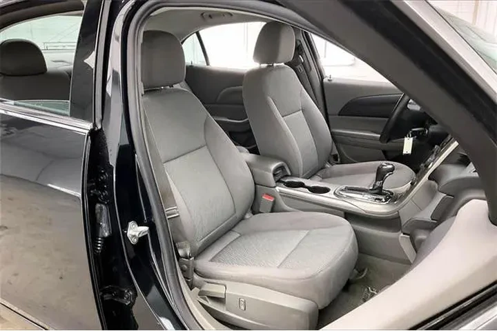 $8490 : Chevrolet Malibu 2013 LS 4dr image 7