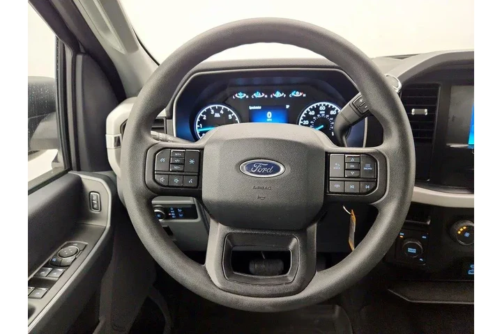 $30998 : Ford F-150 2023 4x4 XLT 4dr image 10