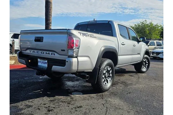 $31995 : Toyota Tacoma 2020 4x2 TRD O image 7