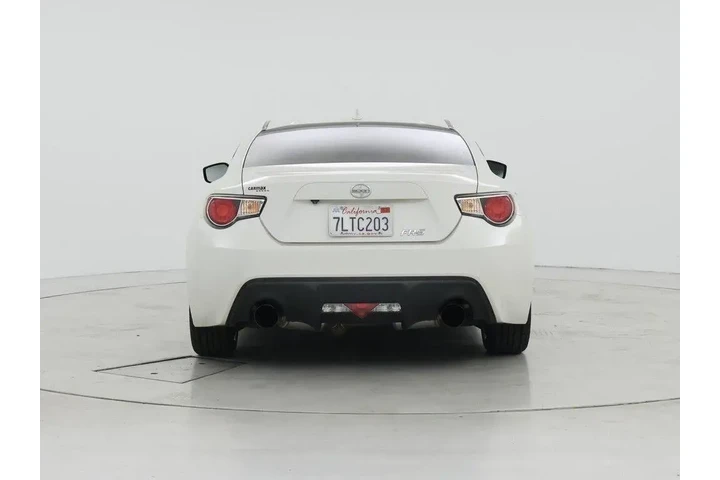 $17998 : Scion FR-S 2016 2dr Coupe 6A image 6