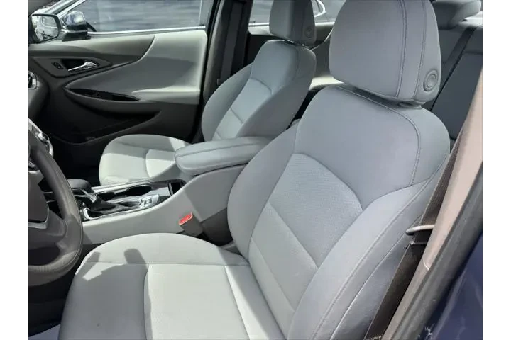 $22999 : Chevrolet Malibu 2025 LT 4dr image 9