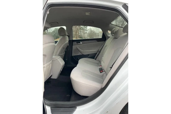 $5500 : 2015 Sonata SE image 5