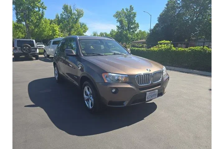 $9995 : BMW X3 2011 AWD xDrive28i 4d image 1