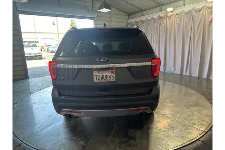 $13999 : Ford Explorer 2017 XLT 4dr S image 6