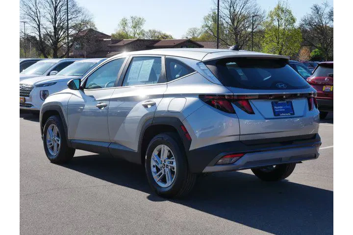$27350 : Hyundai TUCSON 2025 AWD SE 4 image 5