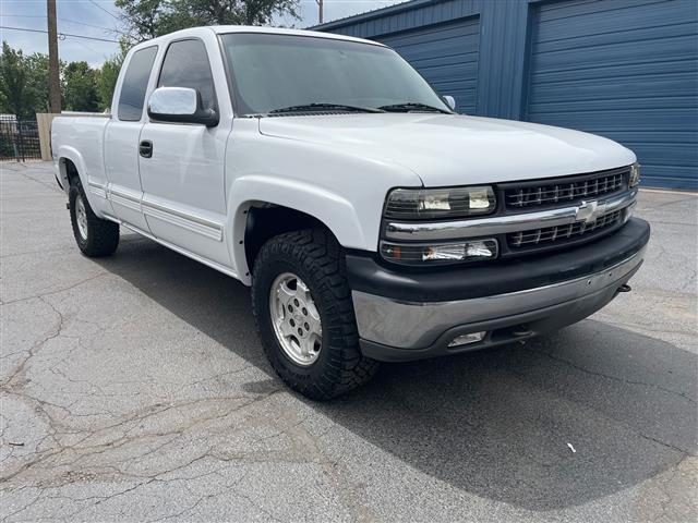 $9988 : 2002 Silverado 1500 , IN GOOD image 5