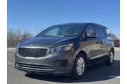 2017 Sedona LX en Kansas City