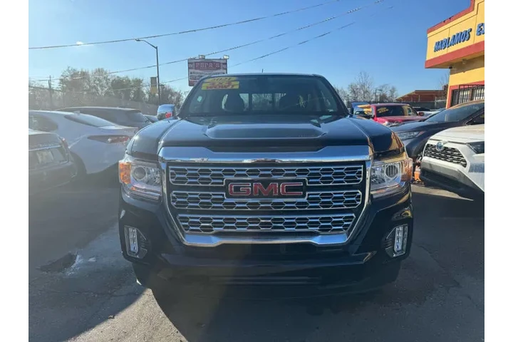 $31995 : 2021 GMC Canyon Denali image 4
