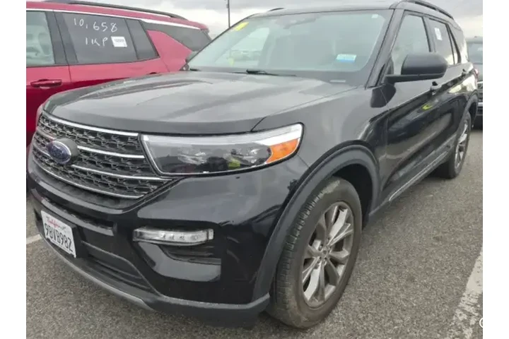 $28950 : Ford Explorer 2022 XLT 4dr S image 2