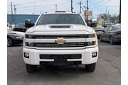 $31988 : 2017 Silverado 3500HD thumbnail