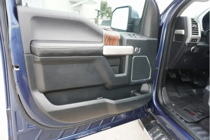 $20688 : Ford F-150 2015 4x2 Lariat 4 image 8