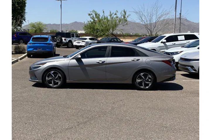 $16590 : Hyundai ELANTRA 2022 SEL 4dr image 6