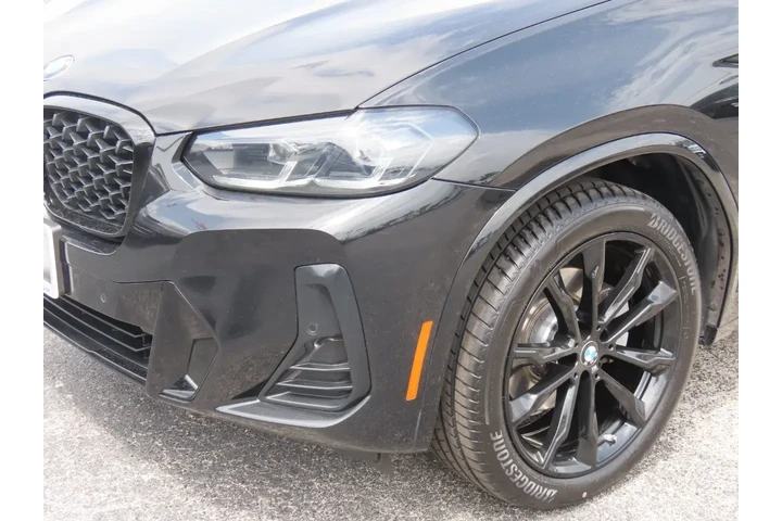 $38999 : BMW X4 2024 AWD xDrive30i 4d image 3