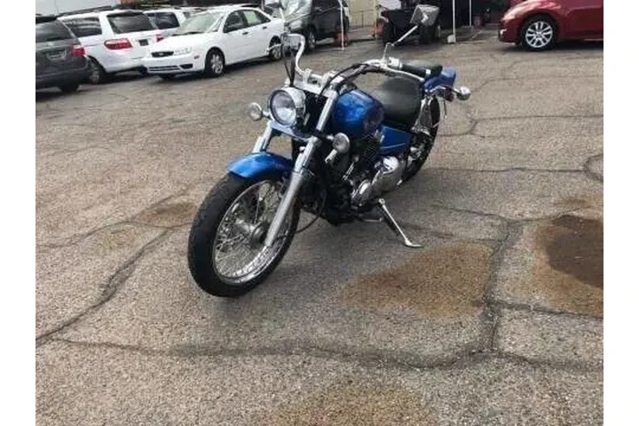 2009 Yamaha XVS 650 image 3