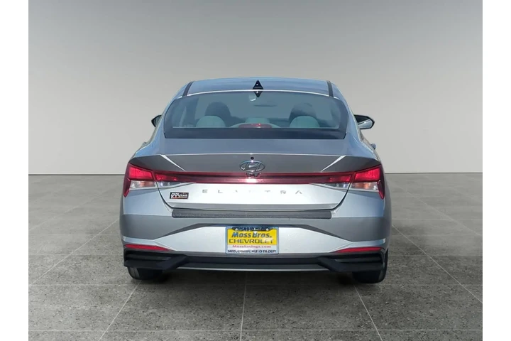 Hyundai ELANTRA 2021 image 4