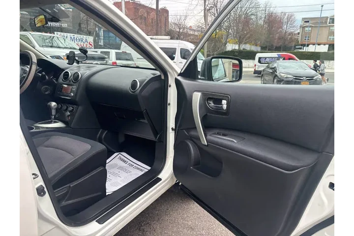 $6999 : 2011 Rogue S image 8