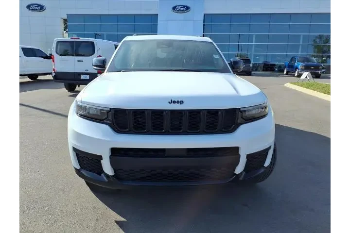 $31987 : Jeep Grand Cherokee L 2024 4 image 8