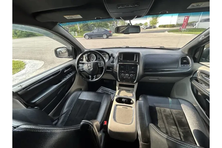 $8990 : 2017 Grand Caravan SXT image 9