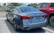 $21984 : Nissan Altima 2020 2.5 SR 4d thumbnail