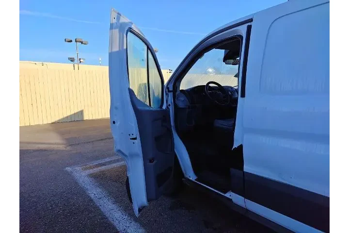 $16250 : Ford Transit 2016 150 3dr SW image 6