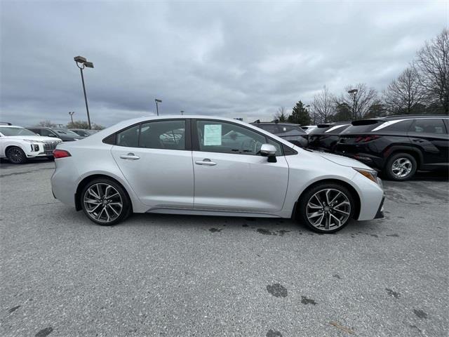 $21997 : PRE-OWNED 2021 TOYOTA COROLLA image 2