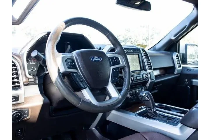 $32147 : Ford F-150 2018 4x4 King Ran image 9