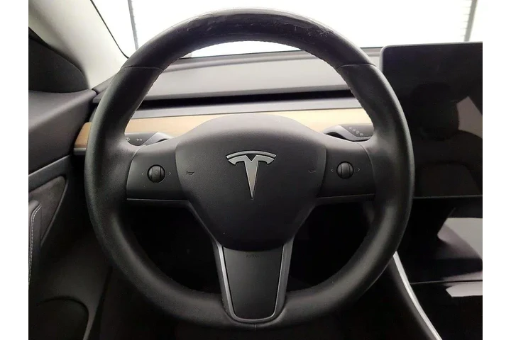 $21998 : Tesla Model 3 2020 AWD Stand image 10