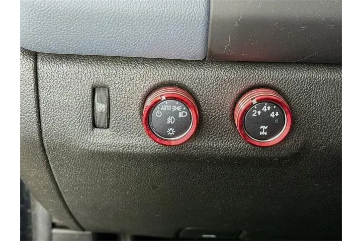 $17966 : Chevrolet Colorado 2016 4x4 image 9