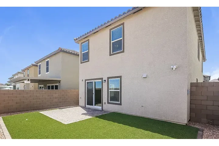 $1600 : HOUSE FOR RENT IN LAS VEGAS image 9