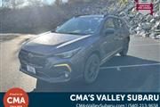 PRE-OWNED 2024 SUBARU CROSSTR en Madison WV