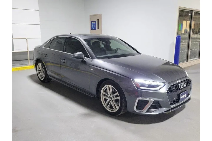$31998 : Audi A4 2023 AWD quattro S l image 1