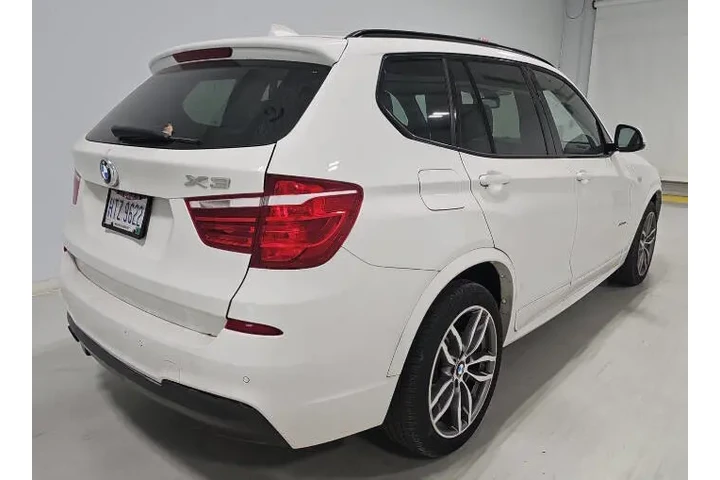 2016 BMW X3 xDrive28i image 5