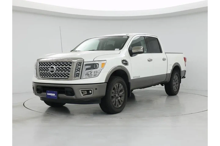 $28998 : Nissan Titan 2017 4x4 Platin image 4